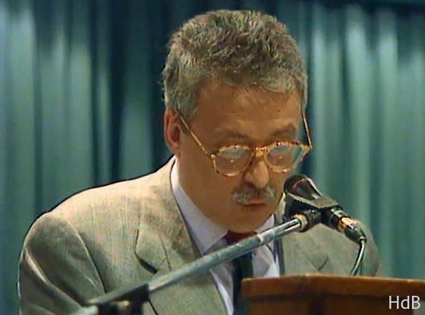 Leguina1993