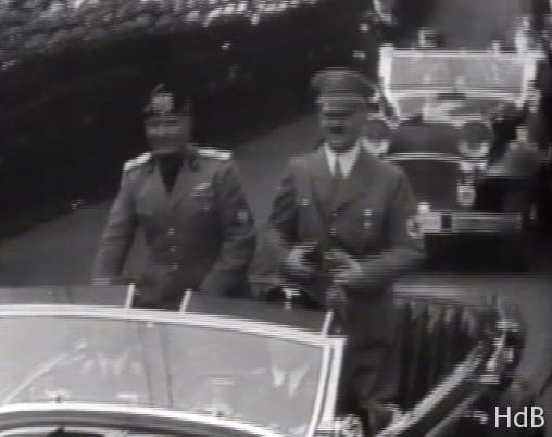 1935_Mussolini_Hitler