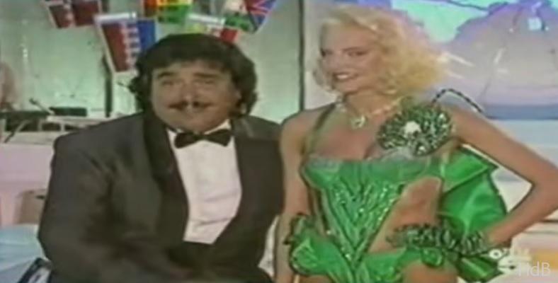 El programa ‘¡Ay, que Calor!’ de la TELECINCO de Valerio Lazarov, máximo referente del destape en televisión con las bailarinas chin-chin, que siguen el estilo de ‘las mama-chicho’